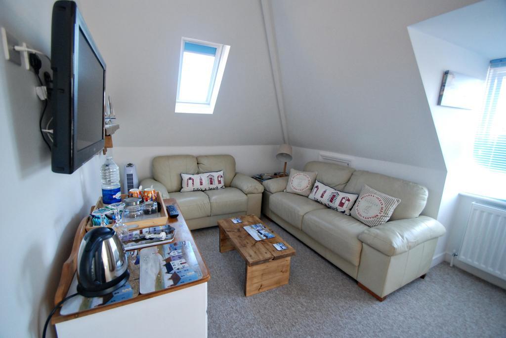 Southern Breeze Lodge - Adults Only Борнмът Стая снимка
