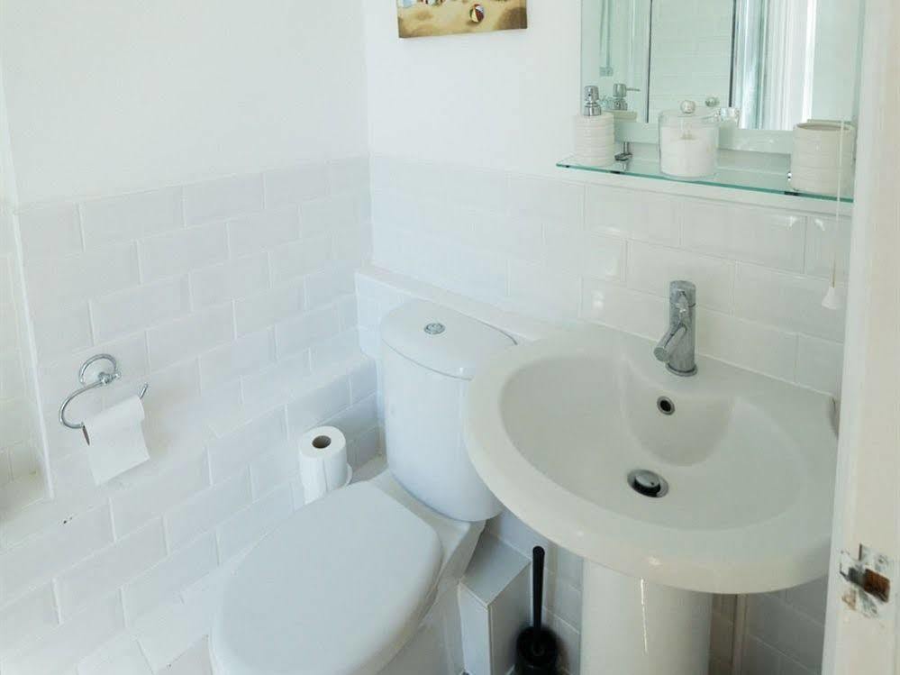 Southern Breeze Lodge - Adults Only Борнмът Екстериор снимка