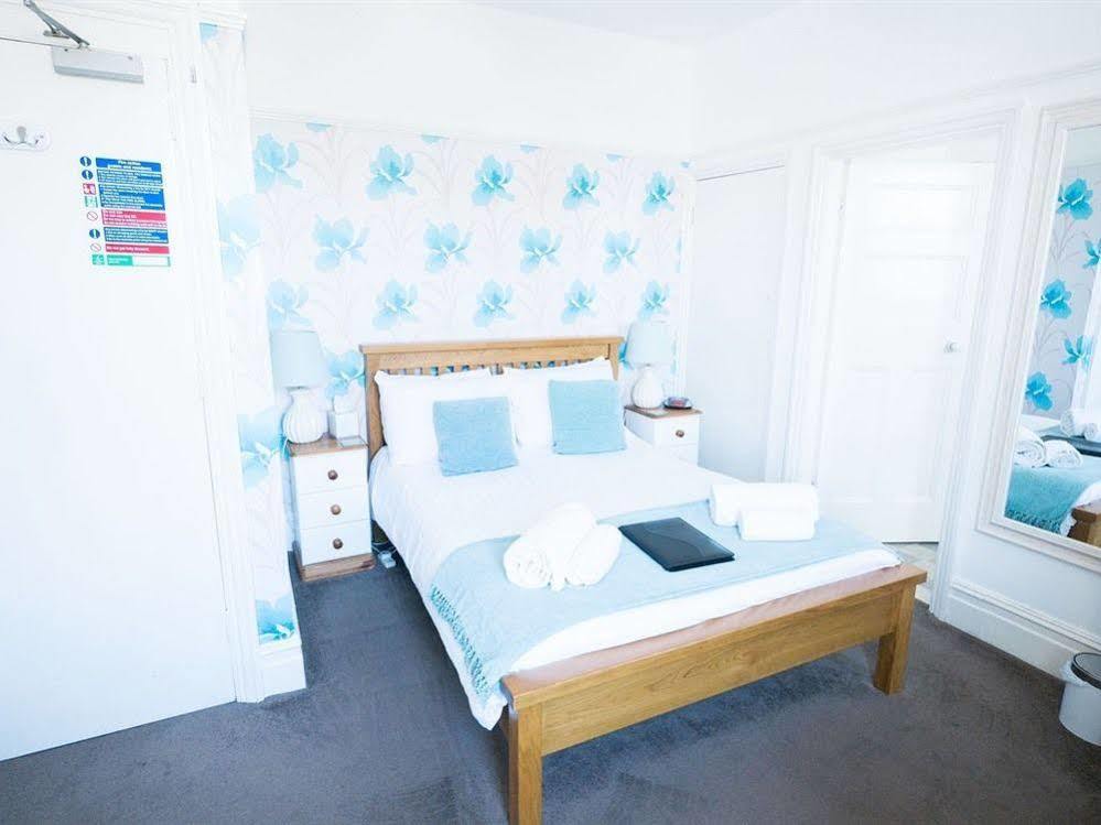 Southern Breeze Lodge - Adults Only Борнмът Екстериор снимка